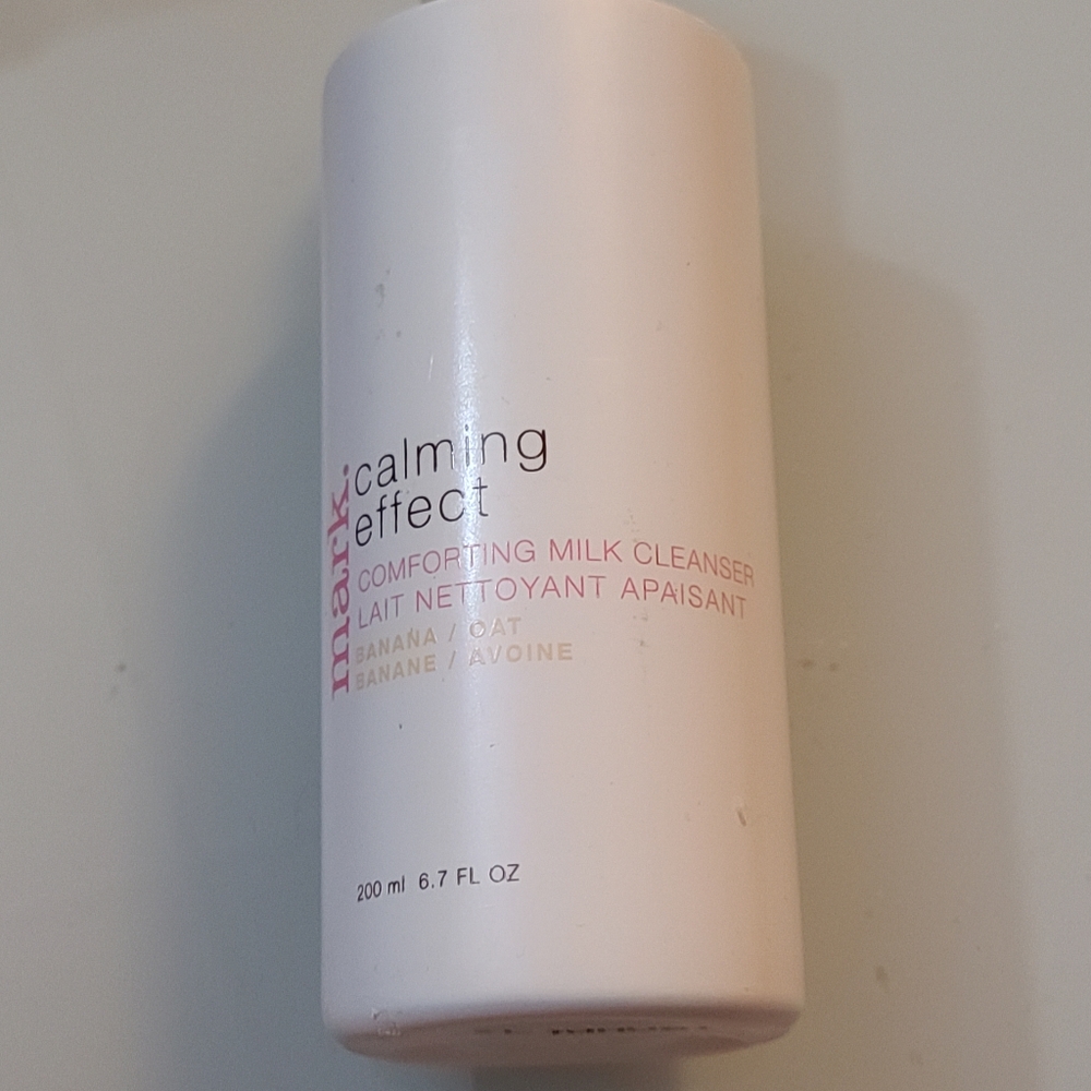 Avon Mark: Calming Effect Comforting Milk Cleanser Banana Oat